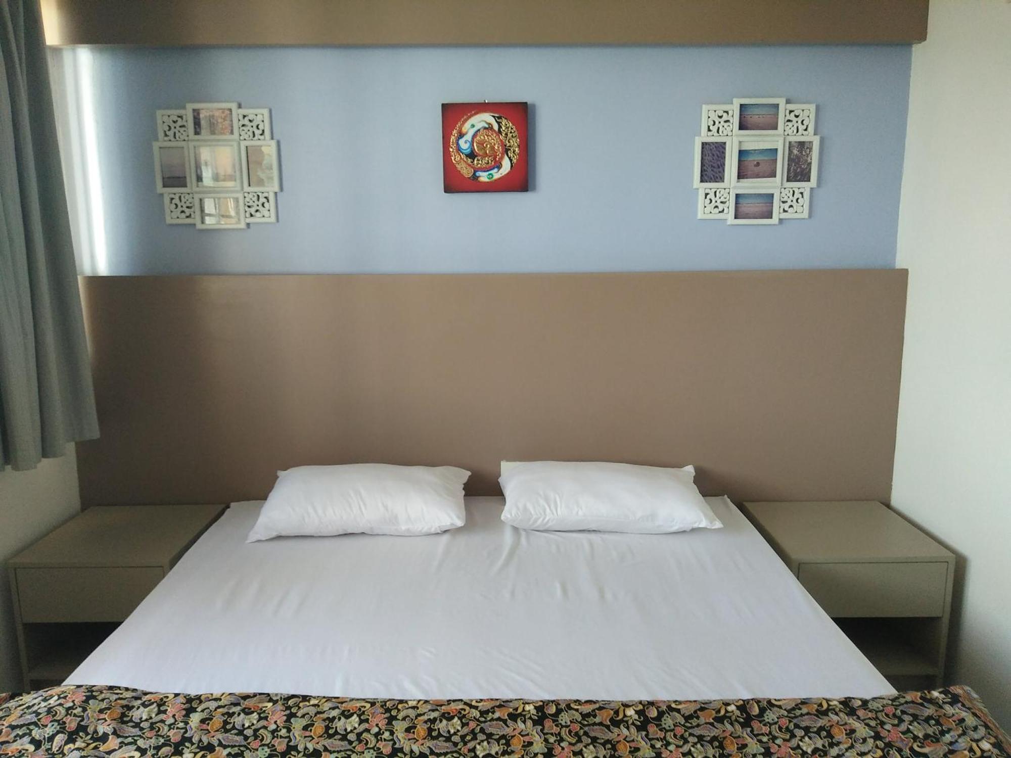 In Phuket House Hotel Екстериор снимка